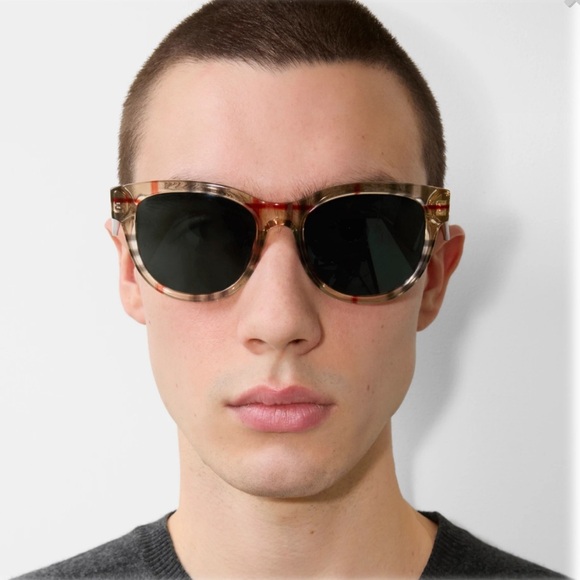 Unisex Burberry sunglasses - Picture 10 of 10